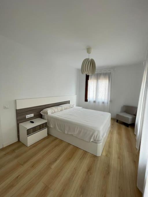 Apartamento Las Vistas 特鲁埃尔 外观 照片
